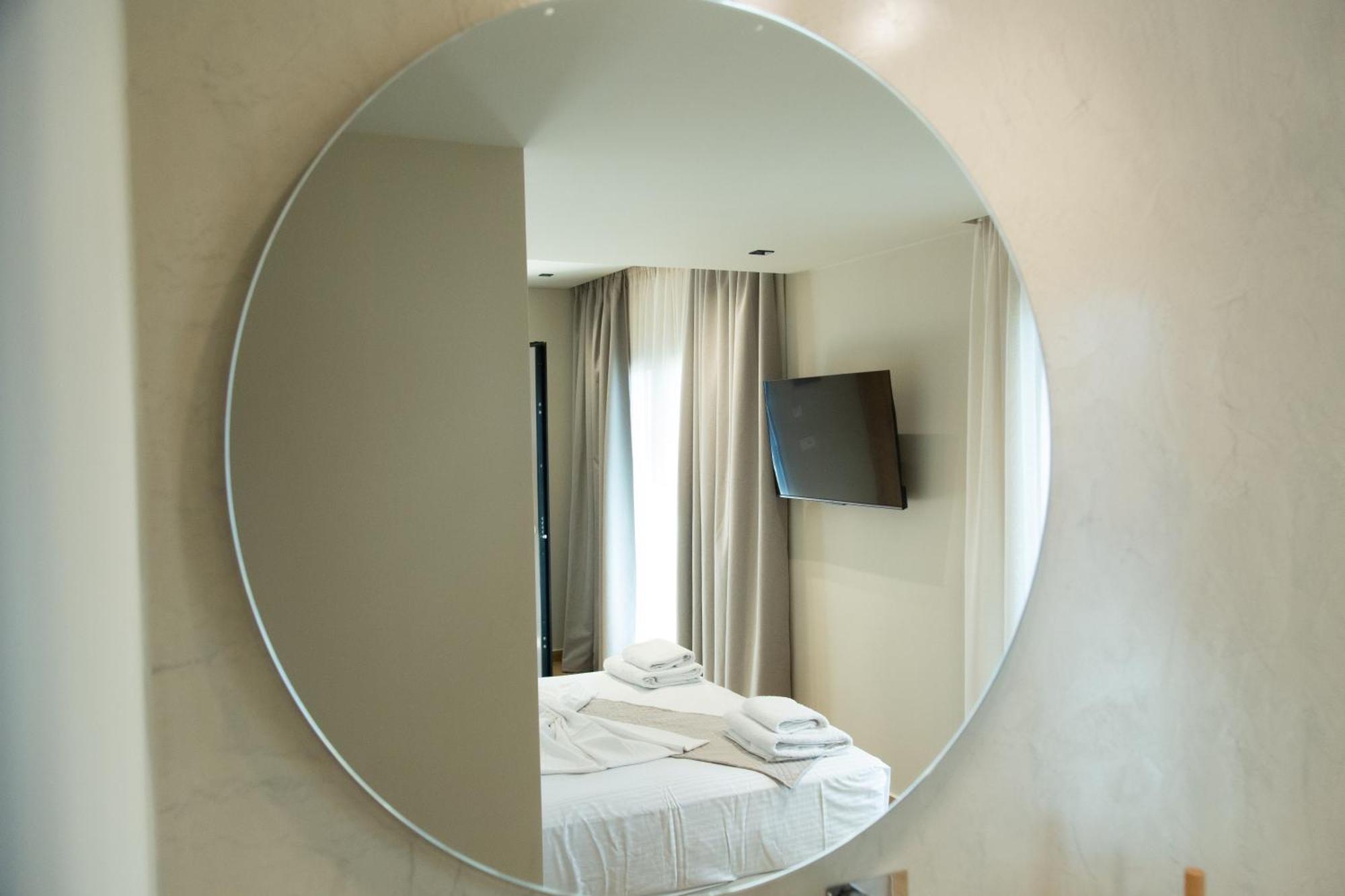 Νεακιτοσ Luxury Apartments Nikiti  Exteriör bild